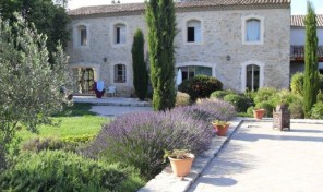 A Renovated 3 Bedroom Former Sheep Fold in Nimes